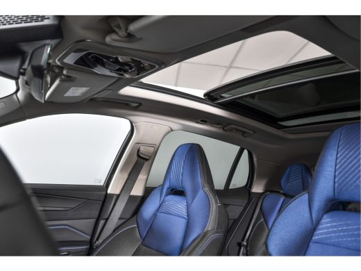 Lynk & Co 01 1.5 PHEV 261PK MY22 | 360 Camera | S/K-panodak | Adapt. Cruise | Memory | Elek. klep | LM 20" | 4297 ActivLease financial lease