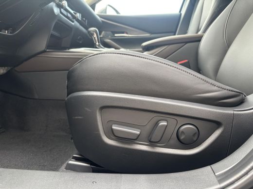 Mazda CX-30 2.0 e-SkyActiv-X M Hybrid Takumi | Stoel/stuur verwarming | Elektrische geheugenstoelen | Lederen... ActivLease financial lease