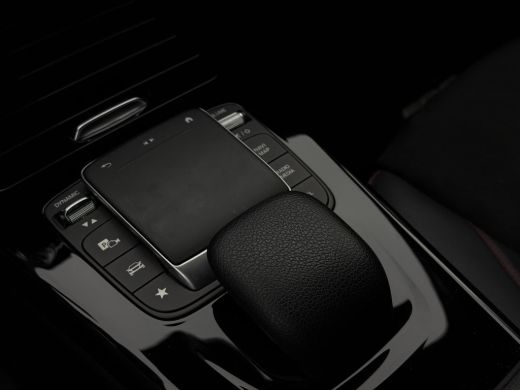 Mercedes-Benz A-Klasse 250 e Aut. Business Sol. AMG | Navi | Camera | Sfeerverlichting | ActivLease financial lease