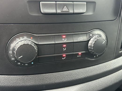 Mercedes-Benz Vito 111 CDI Lang Airco Trekhaak in supermooie goede staat. TOPBUS ActivLease financial lease