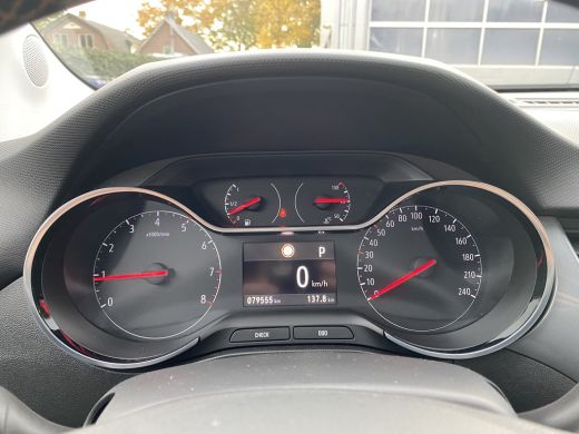 Opel Crossland X 1.2 130PK Automaat Turbo Innovation | TREKHAAK| LED KOPLAMPEN| PARKEERSENSOREN| NAVIGATIE| CLIMAT... ActivLease financial lease