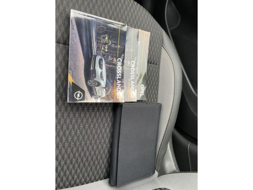 Opel Crossland X 1.2 130PK Automaat Turbo Innovation | TREKHAAK| LED KOPLAMPEN| PARKEERSENSOREN| NAVIGATIE| CLIMAT... ActivLease financial lease