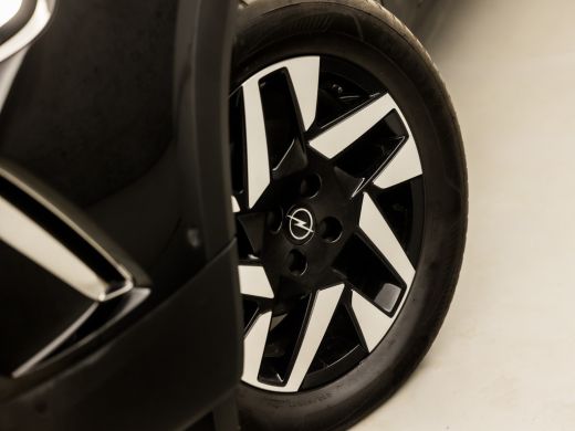 Opel Mokka 1.2 Turbo Elegance Sport Automaat (VIRTUAL COCKPIT, APPLE CARPLAY, GROOT NAVI, STUUR/STOELVERWARM... ActivLease financial lease