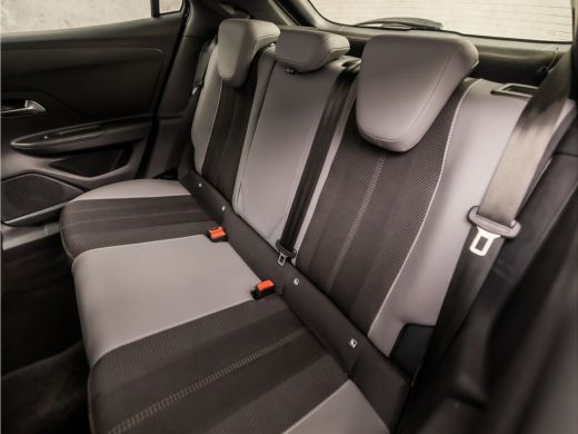 Opel Mokka 1.2 Turbo Elegance Sport Automaat (VIRTUAL COCKPIT, APPLE CARPLAY, GROOT NAVI, STUUR/STOELVERWARM... ActivLease financial lease