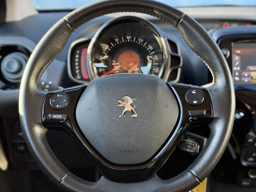 Peugeot 108 1.0 e-VTi Allure | Airco | Buitenspiegels in carrosseriekleur | Stuurwiel multifunctioneel ActivLease financial lease