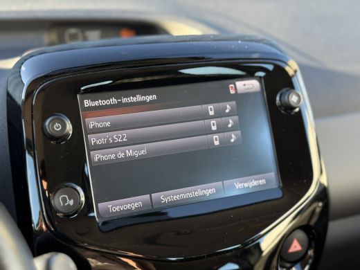 Peugeot 108 1.0 e-VTi Allure | Airco | Buitenspiegels in carrosseriekleur | Stuurwiel multifunctioneel ActivLease financial lease