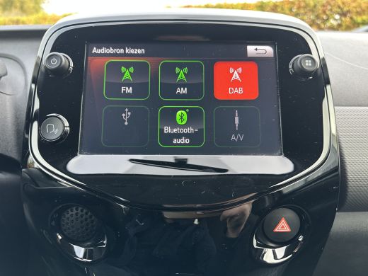 Peugeot 108 1.0 e-VTi Allure | CAMERA| CLIMATE CONTROL| DAB| MISTLAMP VOOR| ActivLease financial lease