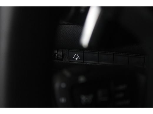 Peugeot 208 1.2 Hybrid 110-PK e-DCS6 Allure | ADAPTIVE CRUISE | 360' GRADEN CAMERA | DRAADLOZE CARPLAY | NAVI... ActivLease financial lease