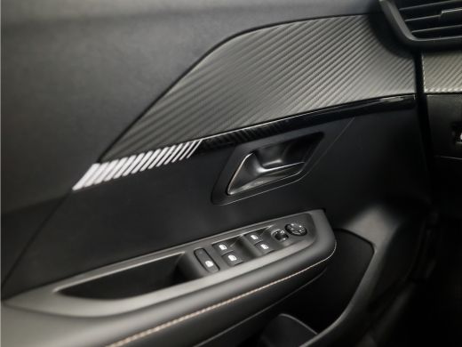 Peugeot 208 1.2 PureTech 100 Allure Sport (VIRTUAL COCKPIT, APPLE CARPLAY, GROOT NAVI, LEDER, 360 CAMERA, KEY... ActivLease financial lease