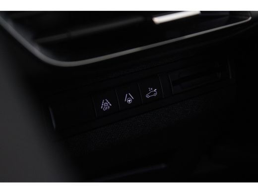 Peugeot 3008 1.2 Turbo 130-PK EAT8 GT AUTOMAAT | BLACK PACK | ELEKTRISCHE ACHTERKLEP | CARPLAY | ADAPTIVE CRUI... ActivLease financial lease