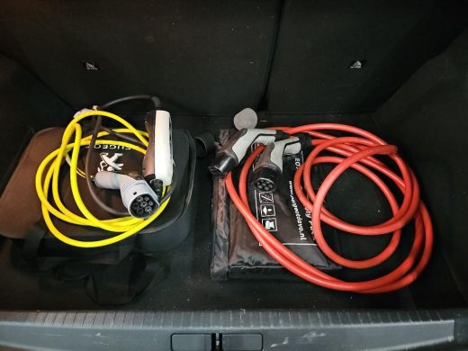 Peugeot e-208 EV Allure 50 kWh | Navi | Camera | Virtual Cockpit ActivLease financial lease