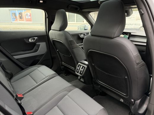 Polestar 2 Long Range Dual 78kWh | Trekhaak | Panorama | Navi | Camera | Pilot Plus | ActivLease financial lease