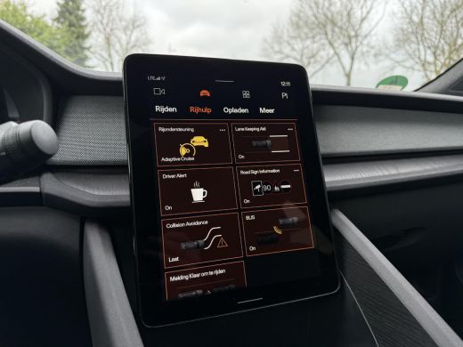 Polestar 2 Long Range Dual 78kWh | Trekhaak | Panorama | Navi | Camera | Pilot Plus | ActivLease financial lease