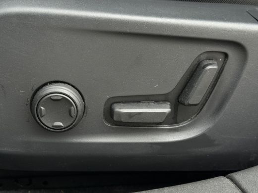 Polestar 2 Long Range Dual 78kWh | Trekhaak | Panorama | Navi | Camera | Pilot Plus | ActivLease financial lease