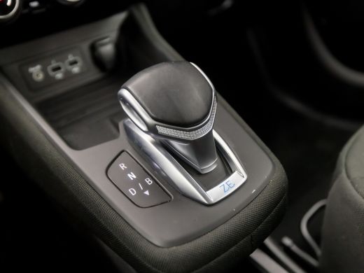 Renault ZOE R110 Life 52 kWh (ex Accu) Automaat (VIRTUAL COCKPIT, APPLE CARPLAY, KEYLESS, STOELVERWARMING, SP... ActivLease financial lease