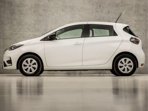 Renault ZOE R110 Life 52 kWh (ex Accu) Automaat (VIRTUAL COCKPIT, APPLE CARPLAY, KEYLESS, STOELVERWARMING, SP... ActivLease financial lease