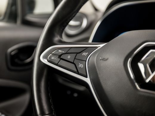 Renault ZOE R110 Life 52 kWh (ex Accu) Automaat (VIRTUAL COCKPIT, APPLE CARPLAY, KEYLESS, STOELVERWARMING, SP... ActivLease financial lease