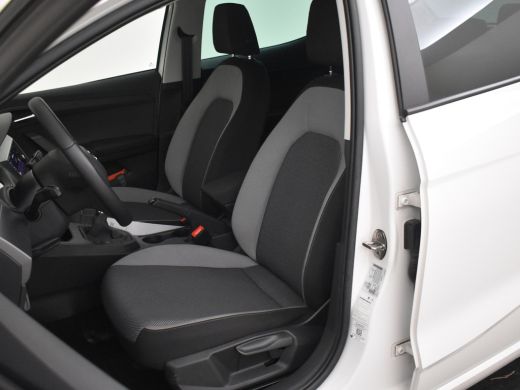 Seat Ibiza 1.0 TSI Style Business Intense 96pk | Camera achter |  Navigatie | App connect | Parkeersensoren ... ActivLease financial lease