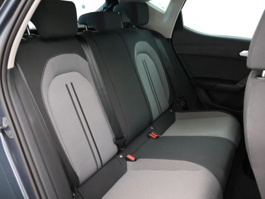 Seat Leon 1.0 TSI STYLE INTENSE + WEGKL. TREKHAAK | VIRTUAL COCKPIT | CAMERA | STOELVERW. | NAVIGATIE | CAR... ActivLease financial lease