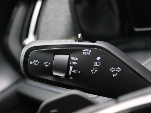 Skoda Kodiaq 1.5 TSI MHEV Business Edition 7p. 150PK DSG matrix led, trekhaak, adaptive cruise met travel assi... ActivLease financial lease