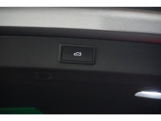 Skoda Kodiaq 1.5 TSI MHEV Sportline Business 7p 150pk | Trekhaak | Panorama dak | 7 persoons | Lederen bekledi... ActivLease financial lease