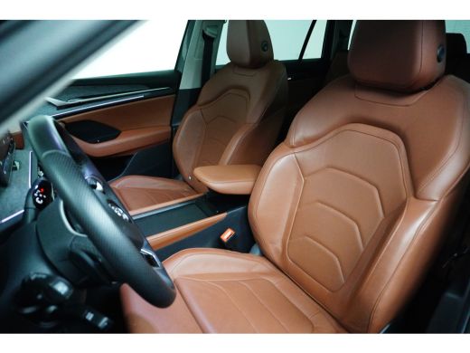 Skoda Kodiaq 1.5 TSI MHEV Sportline Business 7p 150pk | Trekhaak | Panorama dak | 7 persoons | Lederen bekledi... ActivLease financial lease
