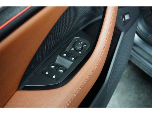 Skoda Kodiaq 1.5 TSI MHEV Sportline Business 7p 150pk | Trekhaak | Panorama dak | 7 persoons | Lederen bekledi... ActivLease financial lease