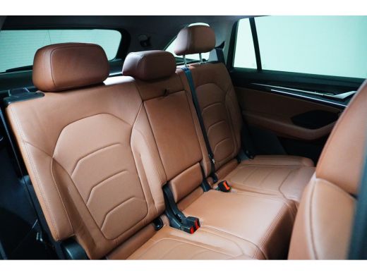 Skoda Kodiaq 1.5 TSI MHEV Sportline Business 7p 150pk | Trekhaak | Panorama dak | 7 persoons | Lederen bekledi... ActivLease financial lease