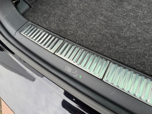 Skoda Superb Combi 1.4 TSI iV 218pk Business Edition Plus ActivLease financial lease