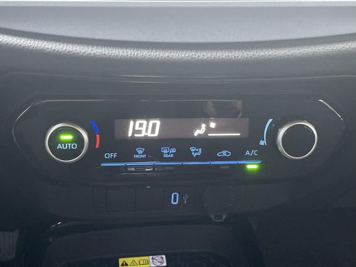 Toyota Aygo 1.0 VVT-i MT Envy ActivLease financial lease