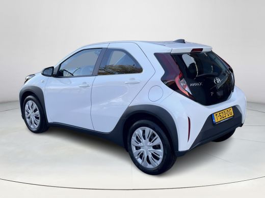 Toyota Aygo 1.0 VVT-i MT Play ActivLease financial lease