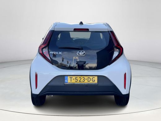 Toyota Aygo 1.0 VVT-i MT Play ActivLease financial lease