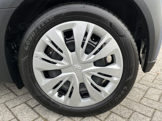 Toyota Aygo 1.0 VVT-i MT Play | All-in prijs | Apple/Android | Camera | Cruise Control | ActivLease financial lease