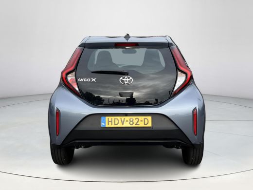 Toyota Aygo 1.0 VVT-i MT Play | All-in prijs | Apple/Android | Camera | Cruise Control | ActivLease financial lease