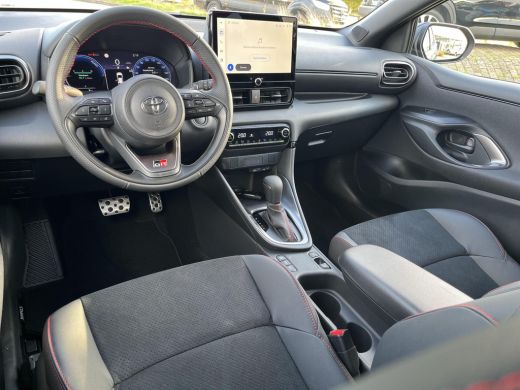 Toyota Yaris 1.5 Hybrid 130 GR Sport | Nieuw te bestellen | ActivLease financial lease