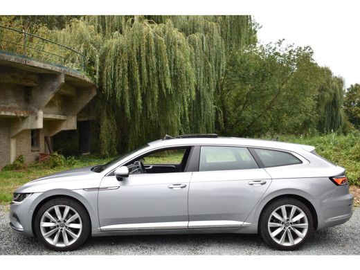 Volkswagen Arteon eHYBRID 218PK DSG ELEGANCE BUSINESS+ LEDER/VIRTUAL/PANORAMADAK ActivLease financial lease