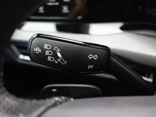 Volkswagen Golf 1.4 eHybrid GTE 245PK DSG LED-Matrix, Travel assist, keyless start,  stuur/stoelverwarming, 18'' ... ActivLease financial lease