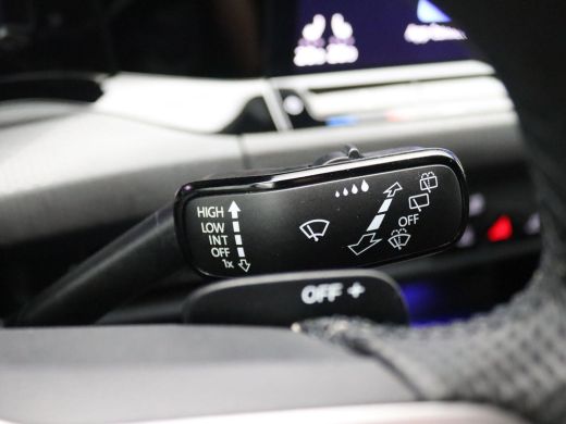 Volkswagen Golf 1.4 eHybrid GTE 245PK DSG LED-Matrix, Travel assist, keyless start,  stuur/stoelverwarming, 18'' ... ActivLease financial lease