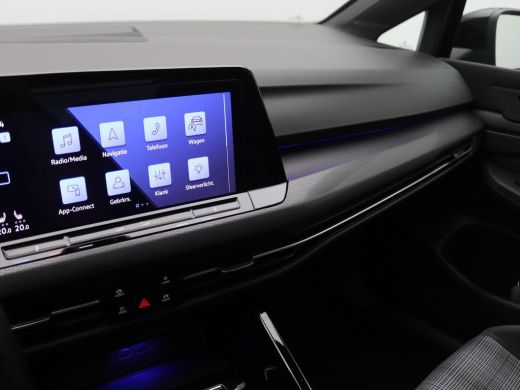 Volkswagen Golf 1.4 eHybrid GTE 245PK DSG LED-Matrix, Travel assist, keyless start,  stuur/stoelverwarming, 18'' ... ActivLease financial lease