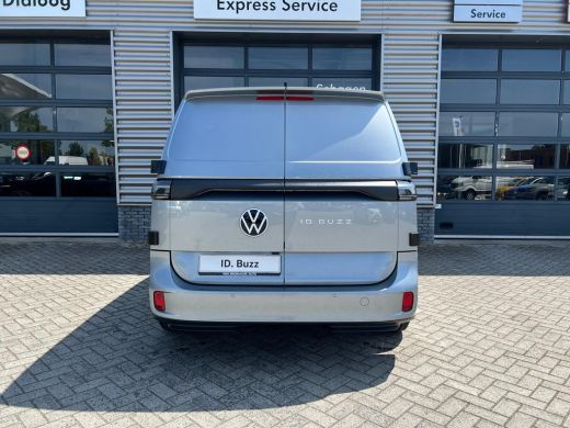 Volkswagen ID. Buzz Cargo ID. Buzz Cargo Bulli edition 79 kWh 340pk 4MOTION | Trekhaak | Rondomzicht Camera | Cruise Adapti... ActivLease financial lease