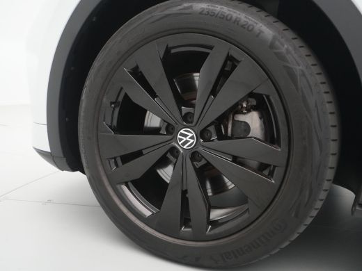 Volkswagen ID.4 GTX 4Motion 77 kWh 360 Camera Panorama Sideassist Stoelverwarming  Headup Display 196 ActivLease financial lease