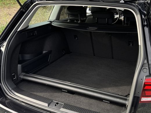 Volkswagen Passat Variant 218PK DSG HYBRID GTE BUSINESS NAVI/CAMERA/CARPLAY ActivLease financial lease