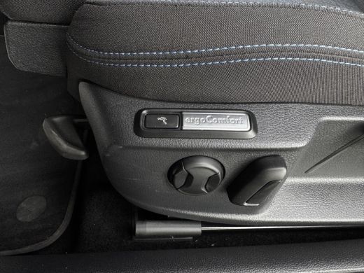 Volkswagen Passat Variant 218PK DSG HYBRID GTE BUSINESS NAVI/CAMERA/CARPLAY ActivLease financial lease