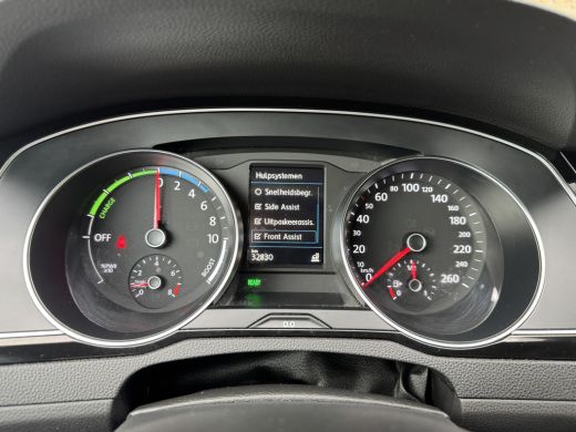 Volkswagen Passat Variant 218PK DSG HYBRID GTE BUSINESS NAVI/CAMERA/CARPLAY ActivLease financial lease