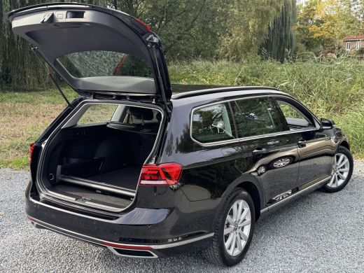 Volkswagen Passat Variant 218PK DSG HYBRID GTE BUSINESS NAVI/CAMERA/CARPLAY ActivLease financial lease