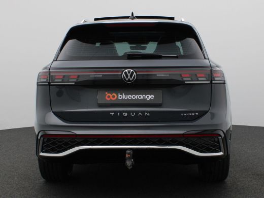 Volkswagen Tiguan 1.5 eHybrid R-Line Edition 272PK DSG Pano-Schuifdak, 20" LM Velgen, Trekhaak, Matrix LED-Verlicht... ActivLease financial lease