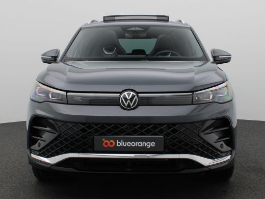 Volkswagen Tiguan 1.5 eHybrid R-Line Edition 272PK DSG Pano-Schuifdak, 20" LM Velgen, Trekhaak, Matrix LED-Verlicht... ActivLease financial lease