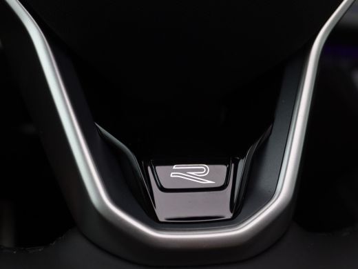 Volkswagen Tiguan 1.5 eHybrid R-Line Edition 272PK DSG Pano-Schuifdak, 20" LM Velgen, Trekhaak, Matrix LED-Verlicht... ActivLease financial lease