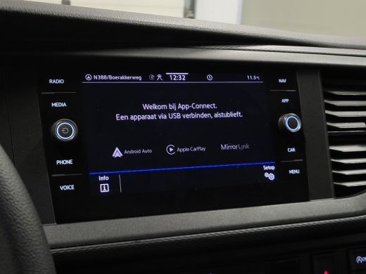 Volkswagen Transporter 2.0TDI L2/H1 Dubbele Cabine Euro 6! ActivLease financial lease