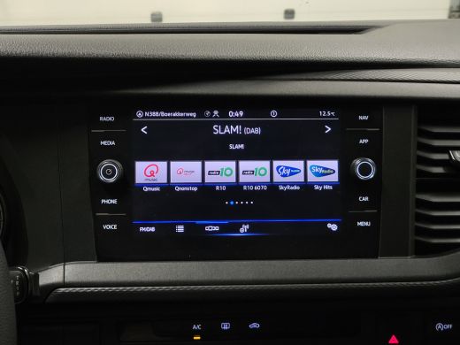 Volkswagen Transporter 2.0TDI L2/H1 Dubbele Cabine Euro 6! ActivLease financial lease